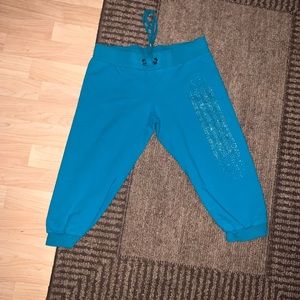 Bebe Logo Capri